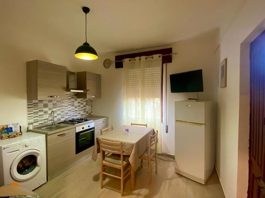 Casa Vacanze Da Michele E Azzurra Lotzorai Eksteriør billede